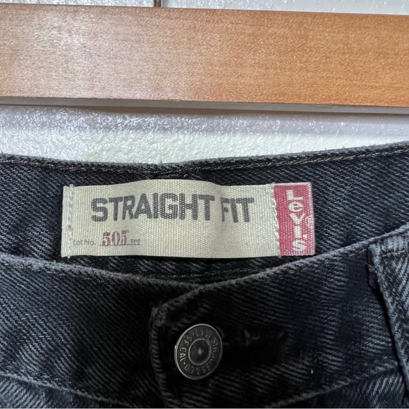 Levi’s 505 Straight Fit Jeans Vintage Black Wash Heavily Distressed Mens 32x28 - Picture 3 of 3